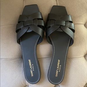 Saint Laurent Tribute flat sandals